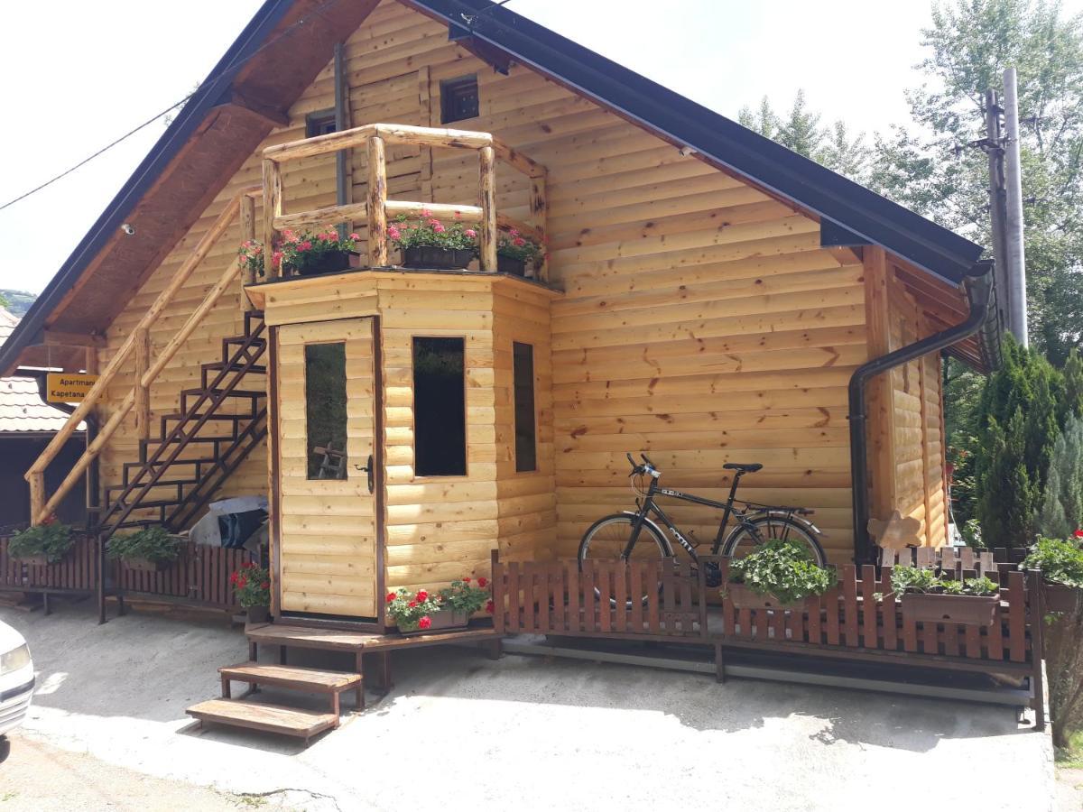Apartman "Kapetana Luka" Ljubovija Buitenkant foto