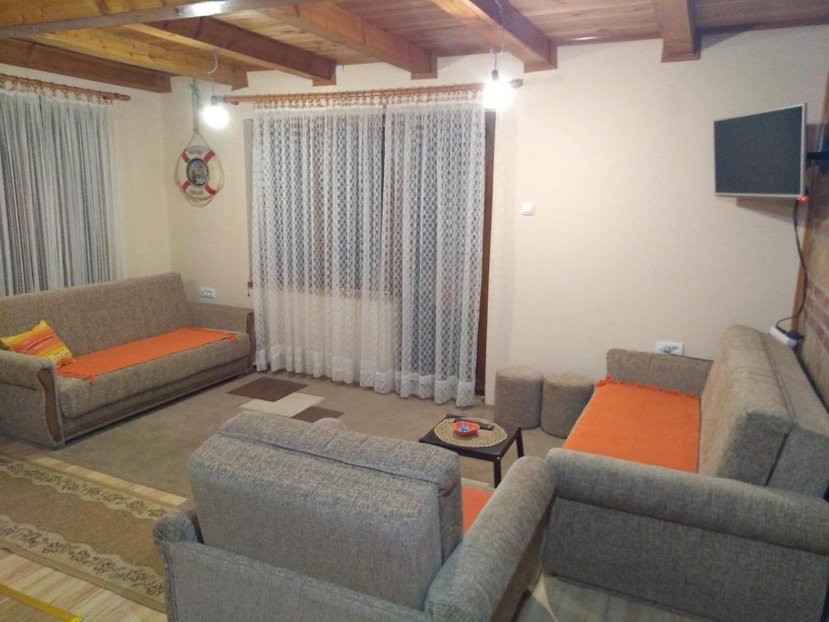 Apartman "Kapetana Luka" Ljubovija Buitenkant foto